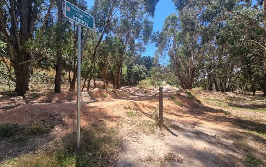 Black Hill Reserve, Black Hill, VIC