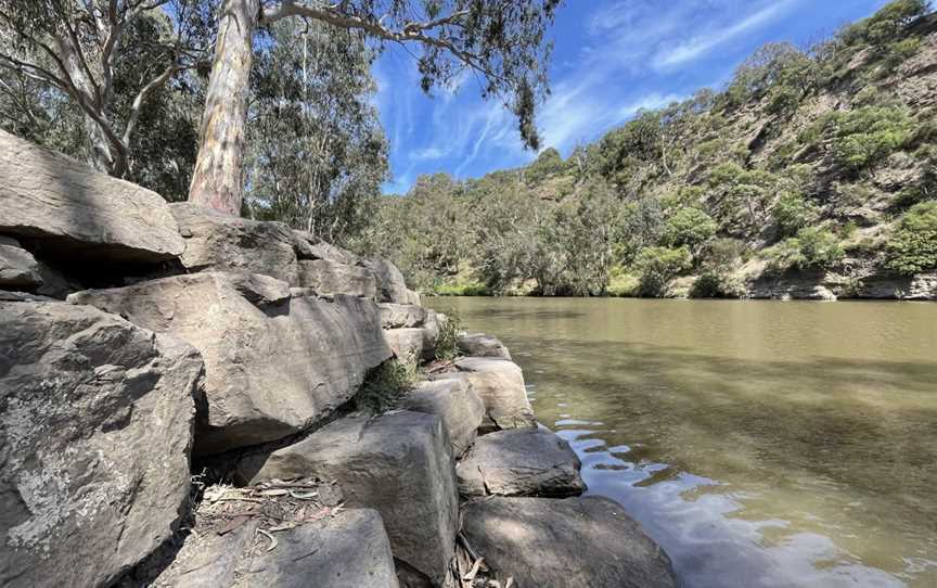 Deep Rock Swimming Hole, Fairfield, VIC