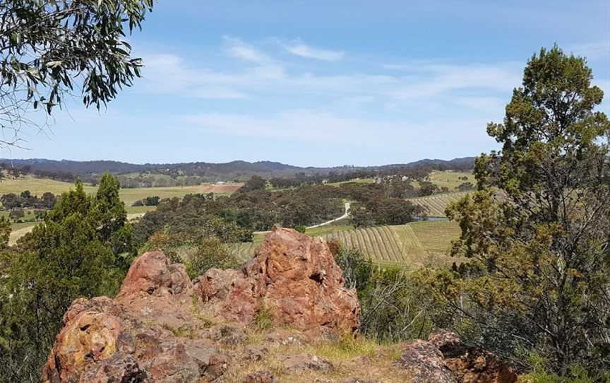 Neagles Rock Short Walk, Clare, SA