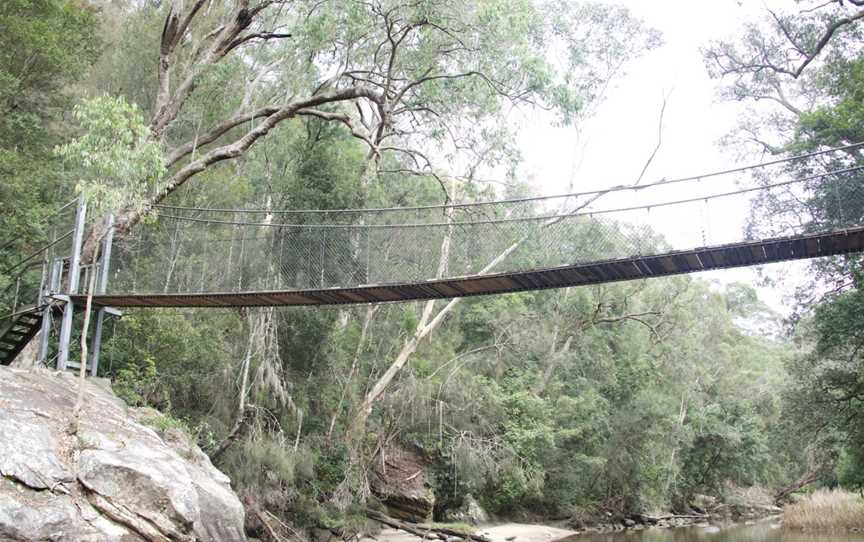 Piles Creek loop, Somersby, NSW