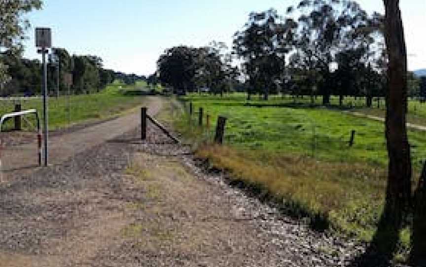 Wangaratta to Everton Station (Murray to the Mountains Rail Trail), Everton Upper, VIC