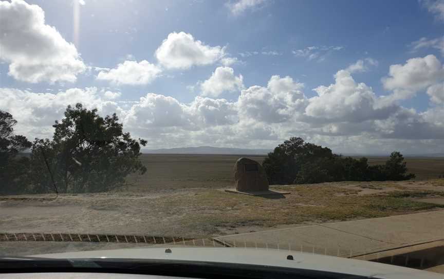 Weereewa Lookout, Lake George, NSW