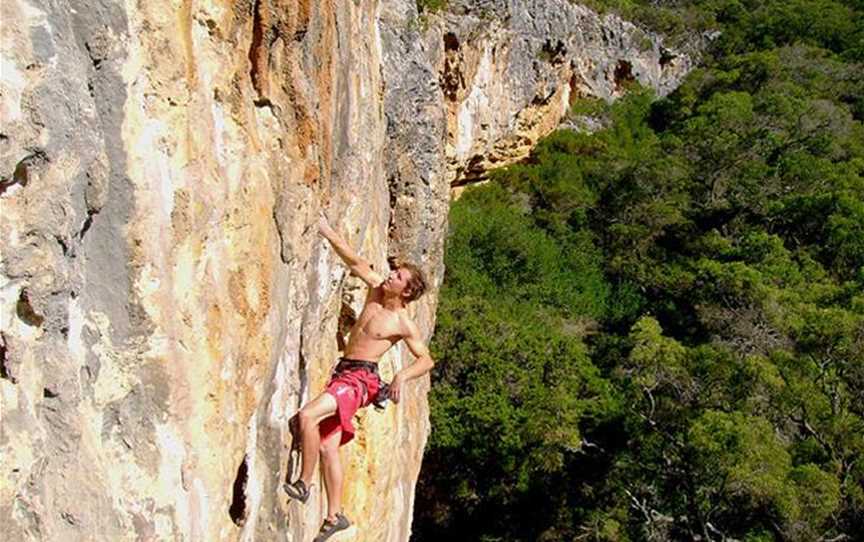 Climbing at Wallcliffe, Attractions in Prevelly