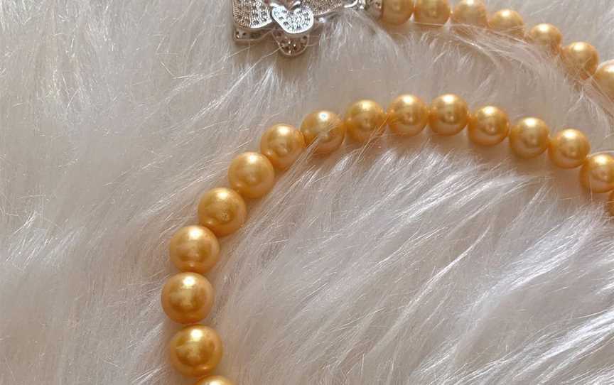 pearl jewellery