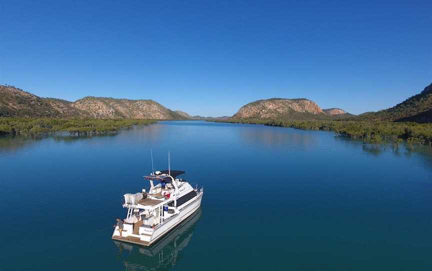 Fish N Trips, Tours in Derby