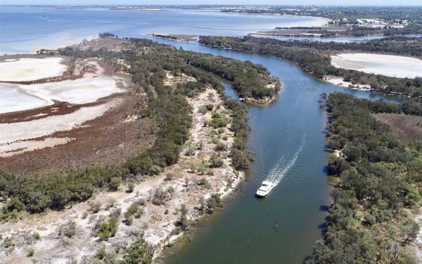 Mandurah Cruises- Murray River Lunch Cruise, Tours in Mandurah