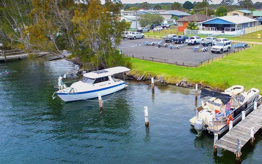 Sussex Inlet Pontoons, Sussex Inlet, NSW