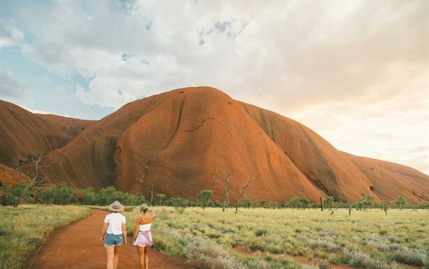 ULURU TOURS AUSTRALIA, Tours in Yulara