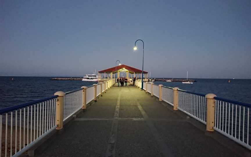 Brisbane Whale Watching, Redcliffe, QLD