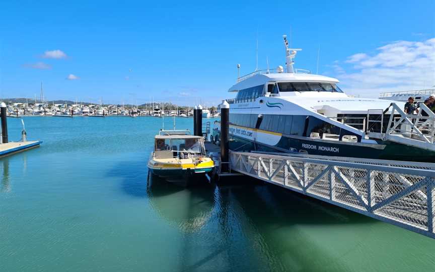 Freedom Fast Cat Cruises, Rosslyn, QLD