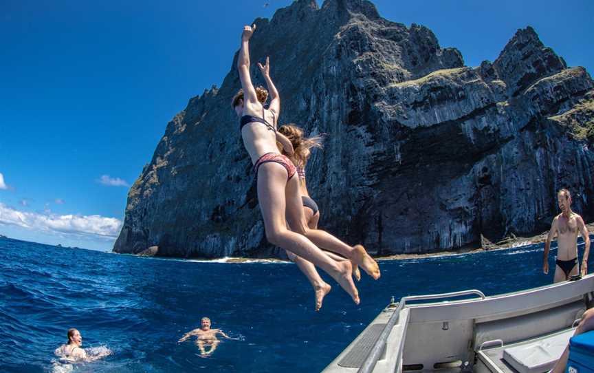 Crystal Clear Snorkelling, Lord Howe Island, NSW