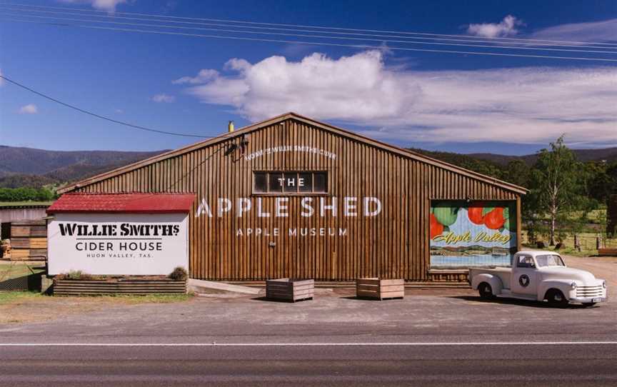 Charles Oates Distillery Experience, Grove, TAS