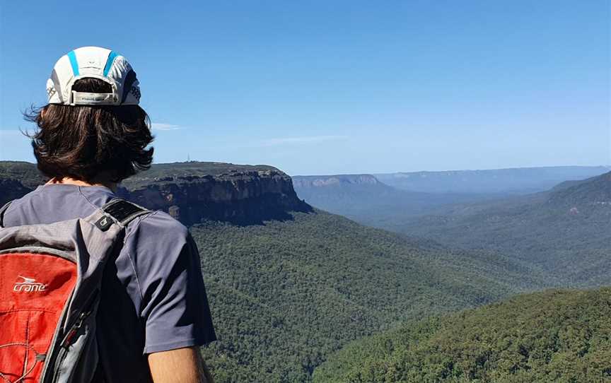 Hiking in the Blue Mountains...by Wolfgang & Hedi, Bullaburra, NSW