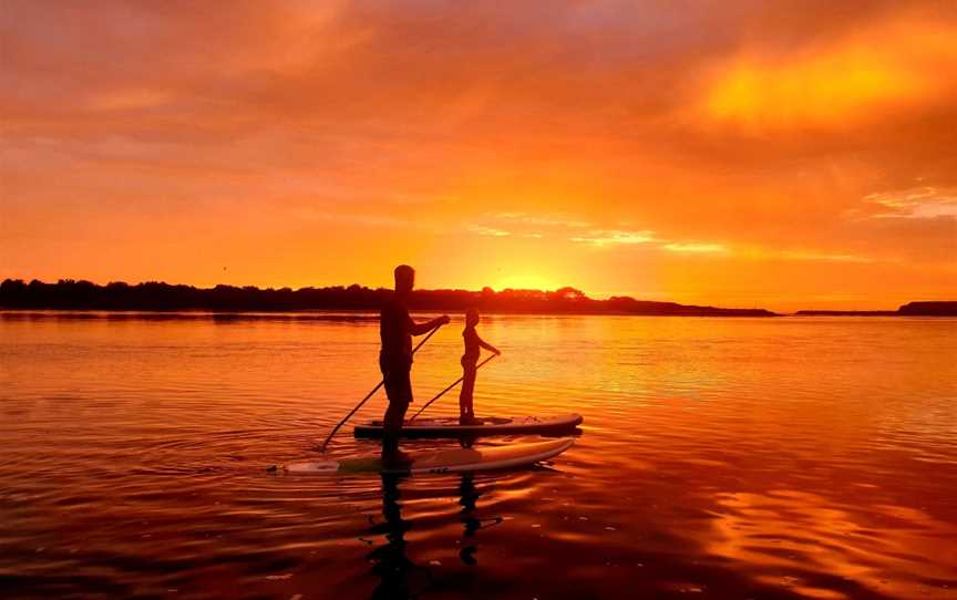 Stand Up Paddle Boarding Shellharbour, Lake Illawarra, NSW