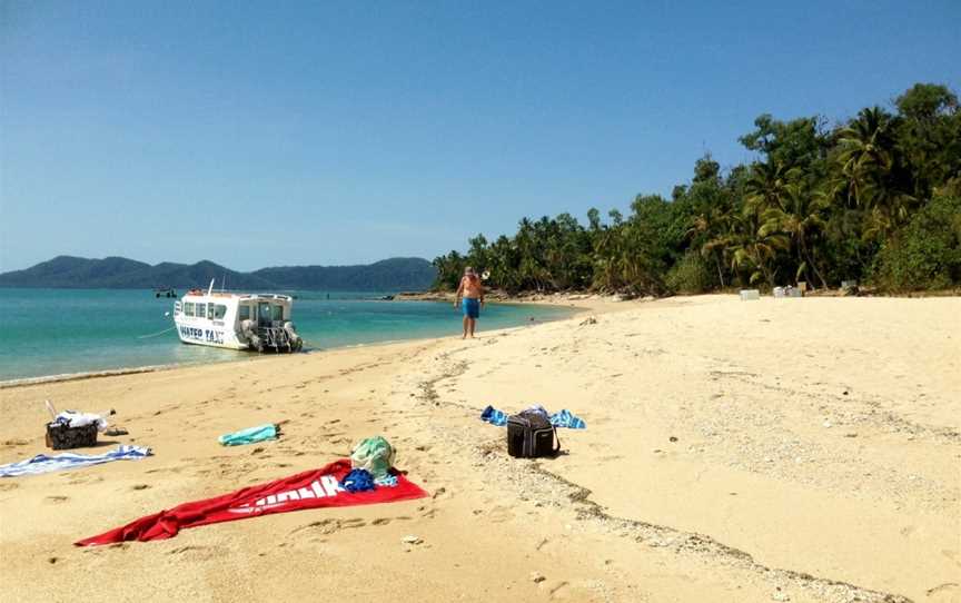 Fozzy's 3 Hour, 3 Island Tour, Mission Beach, QLD