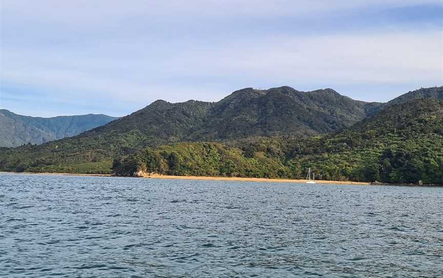 Abel Tasman Guides, Elaine Bay, New Zealand