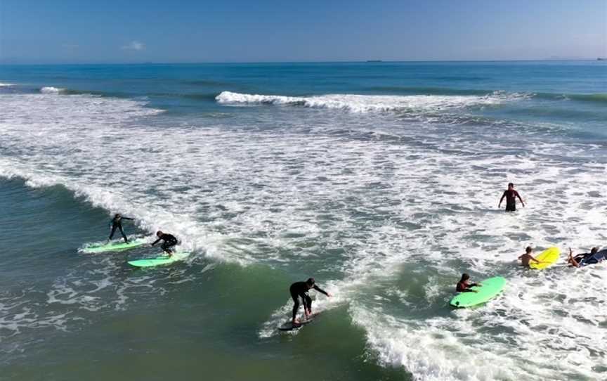 Hakanini Surf School, Papamoa Beach, New Zealand