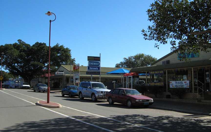 OIC dongara commercial area.jpg