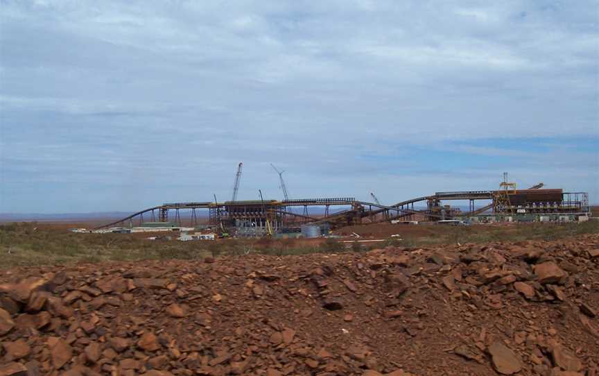 Cloudbreak Mine - Pilbara WA-2008.jpg