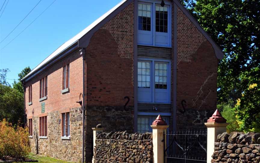 Restored VD Lgrainstorebuildingendview Chudleigh Tasmania