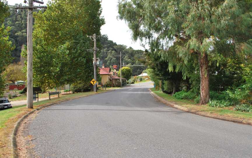 Mitta Mitta Street 001.JPG