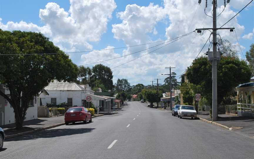 Tarnagulla Main Street.JPG