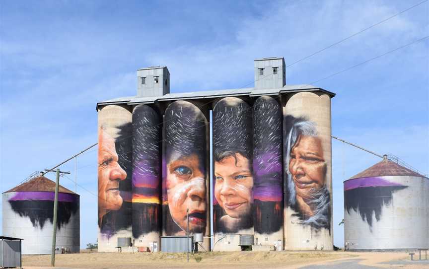 Sheep Hills Silo Art 002.JPG