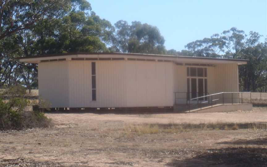 Fentonscreek-chapel.jpg