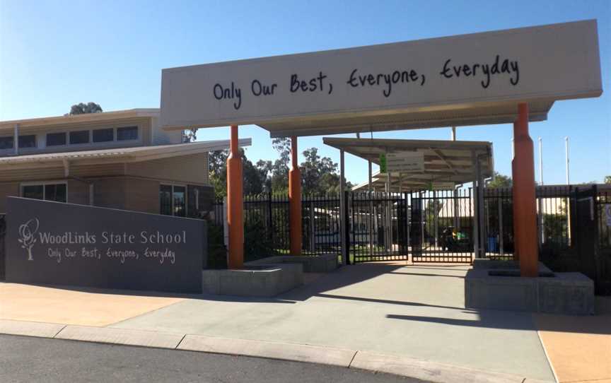 Mainentranceto Woodlinks State Schoolat Collingwood Park CQueensland