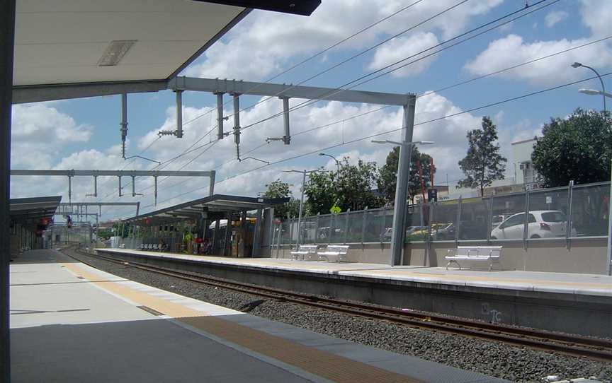 Darrarailwaystationplatform1and2