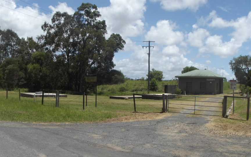 Meridan Plains QLD 4551, Australia - panoramio (1).jpg