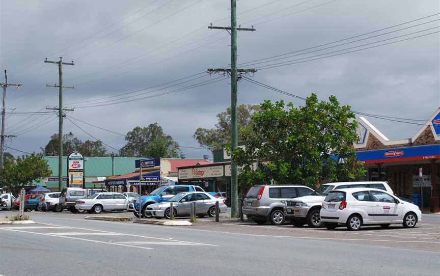 Woodford Main Street.JPG