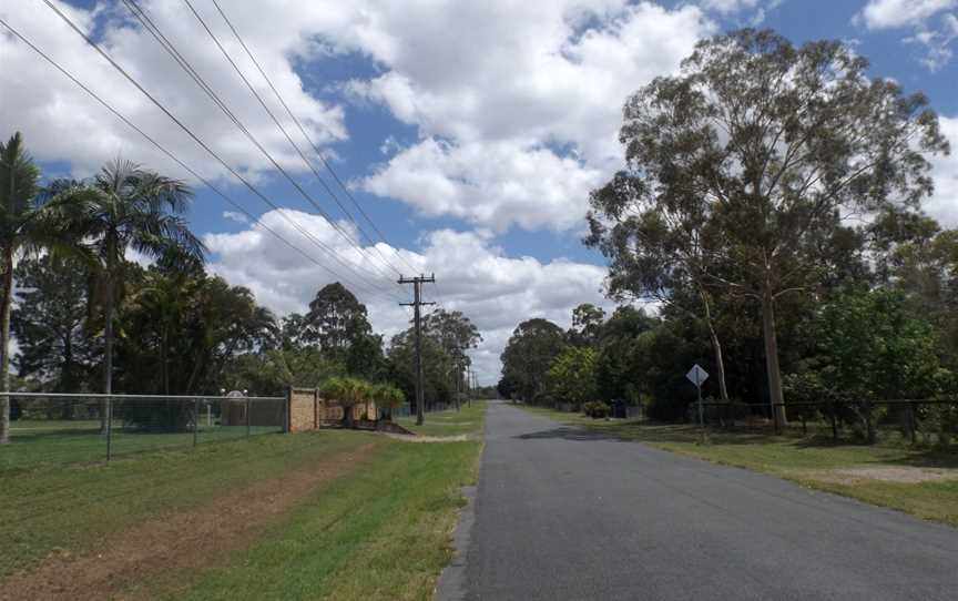 Solandra Road at Park Ridge South, Queensland.jpg