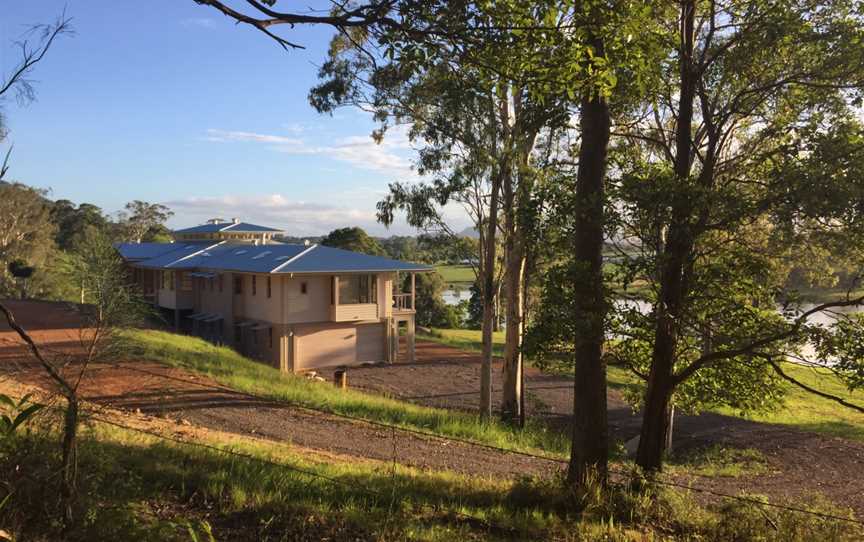 House under construction at Lake Macdonald, Queensland 04.JPG