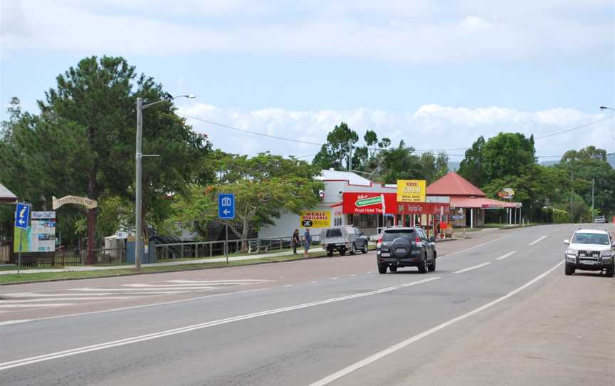 Tiaro Bruce Highway.JPG