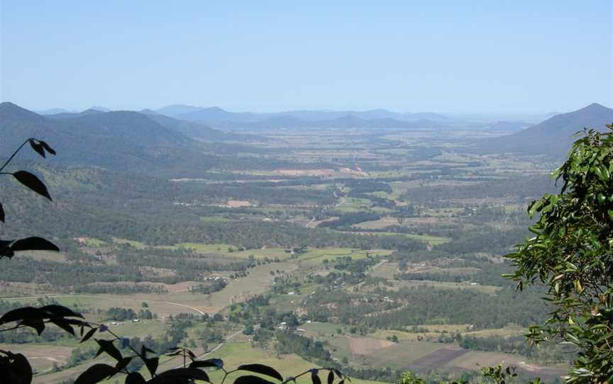 Eungella sky window view2.jpg