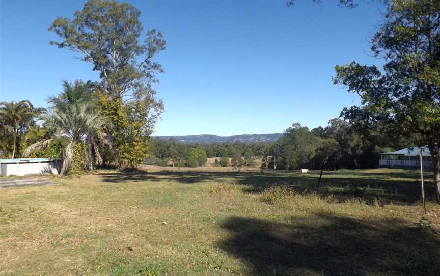 Quarry Road Moodlu Queensland.jpg