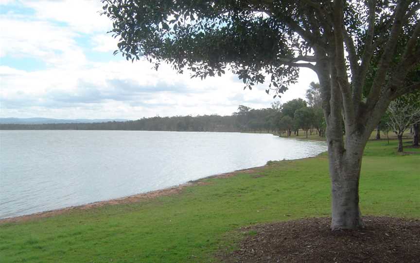 Atkinson Dam shoreline 3.jpg