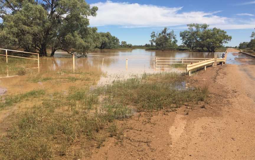 Georgina Riverfloodingnear Bedourie C2016