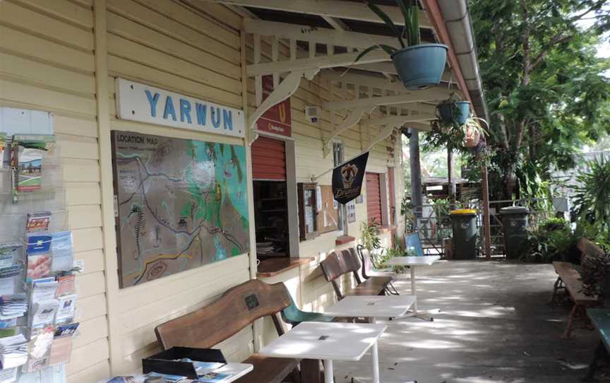 Village Kiosk (formerly Yarwun Railway Station), relocated in 2003 to Calliope River Historical Village (closeup), 2014.JPG