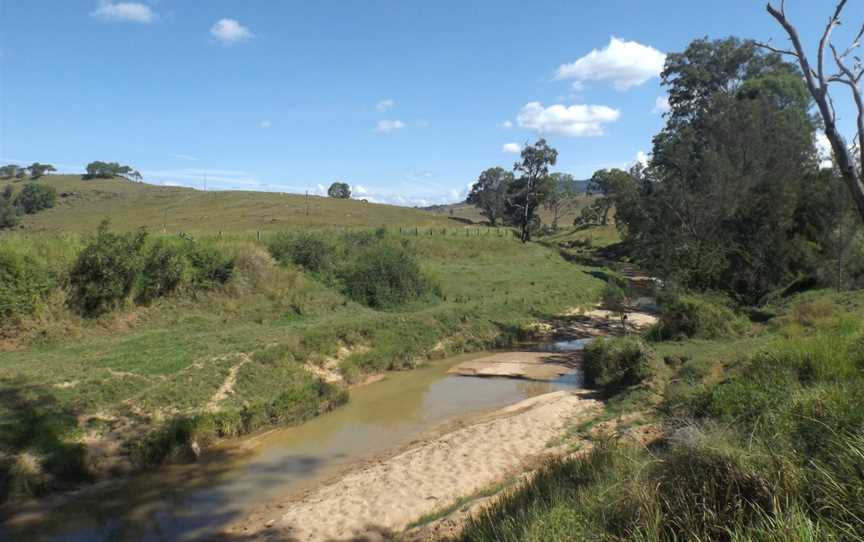 Knapp Creek at Knapp Creek, Queensland.jpg