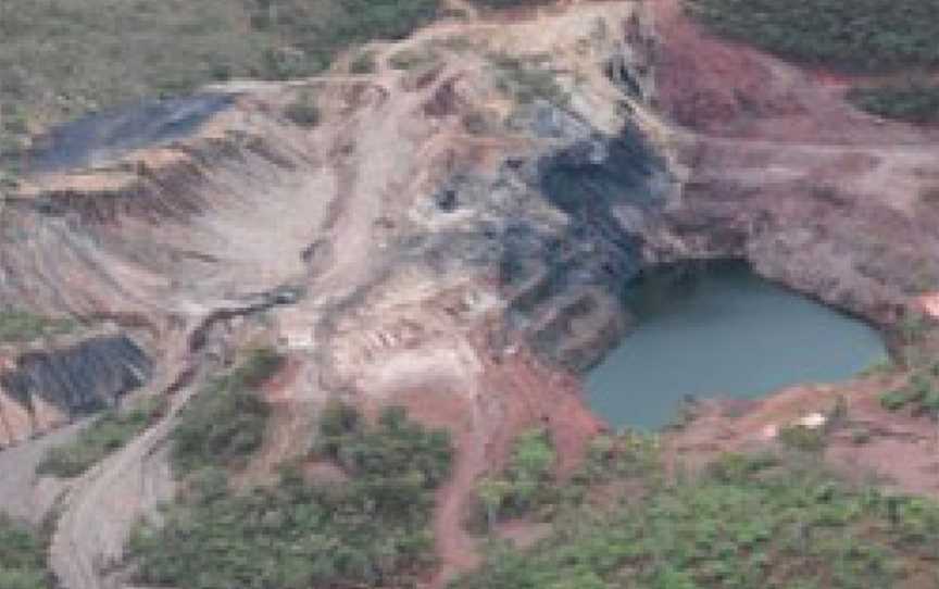 Aerial view of Mount Oxide main mine area in March 2011.jpg