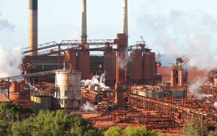 Qld Alumina Refinery QAL 2008.jpg