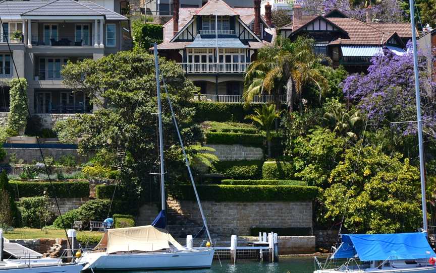 (1)Mosman houses from ferry.jpg