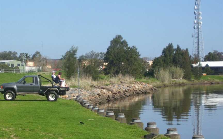 Fishingat Raymond Terrace