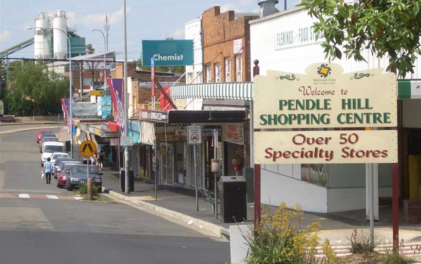 Pendle Hill shopping centre 1.JPG