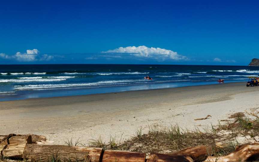 Panorama Showing Lennox Pointand Training Surf Lifesavers