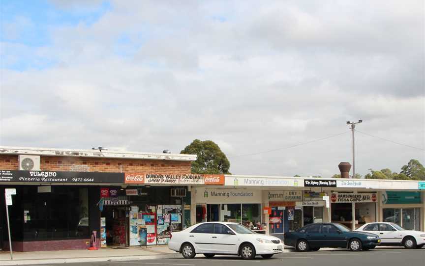 Dundas Valleyshops20140428