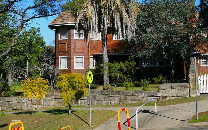 Cheltenham corner house-1w.jpg