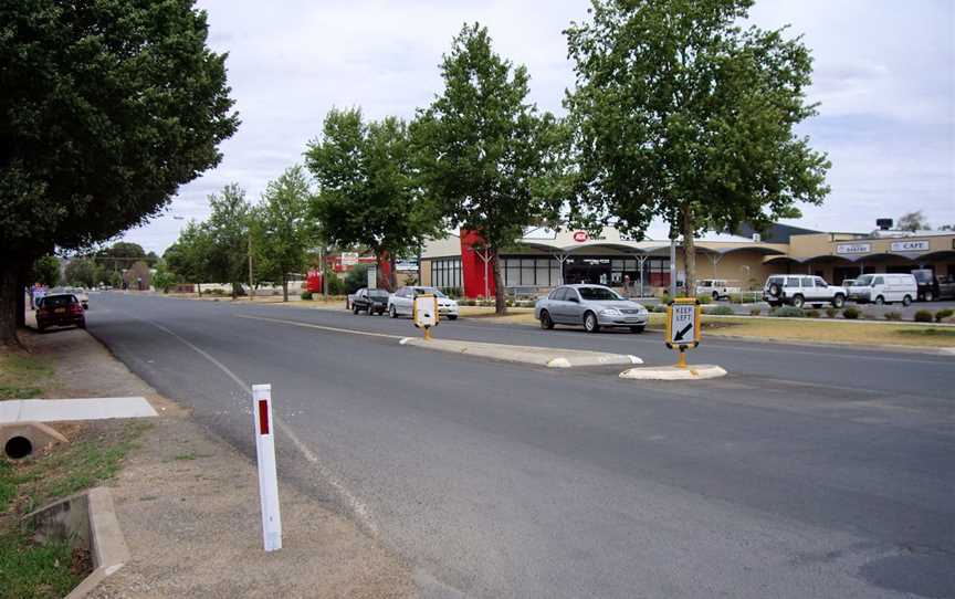 Jindera - south towards Albury.JPG